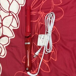 Red Glitter Beachwaver B1